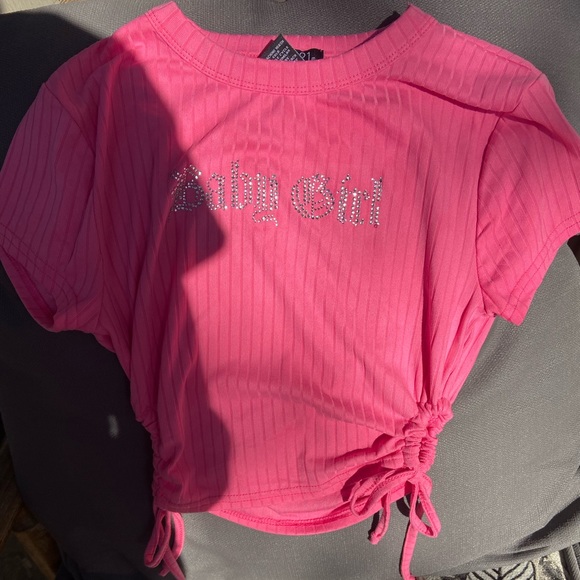 Rue21 Tops - Soft Slightly Stretchy Crop Top |Size Medium |Color is a pretty pink